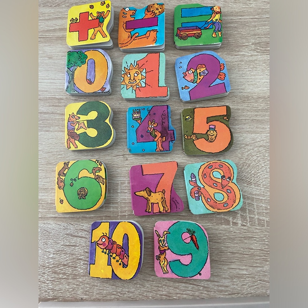 14 Vintage mcclanahan mini board books numbers printed hong kong
